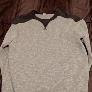 Cherokee Boys XL Sweater